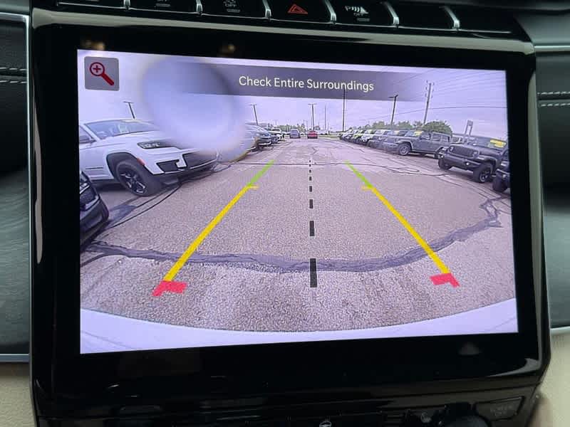 2025 Jeep Grand Cherokee LIMITED 4X4