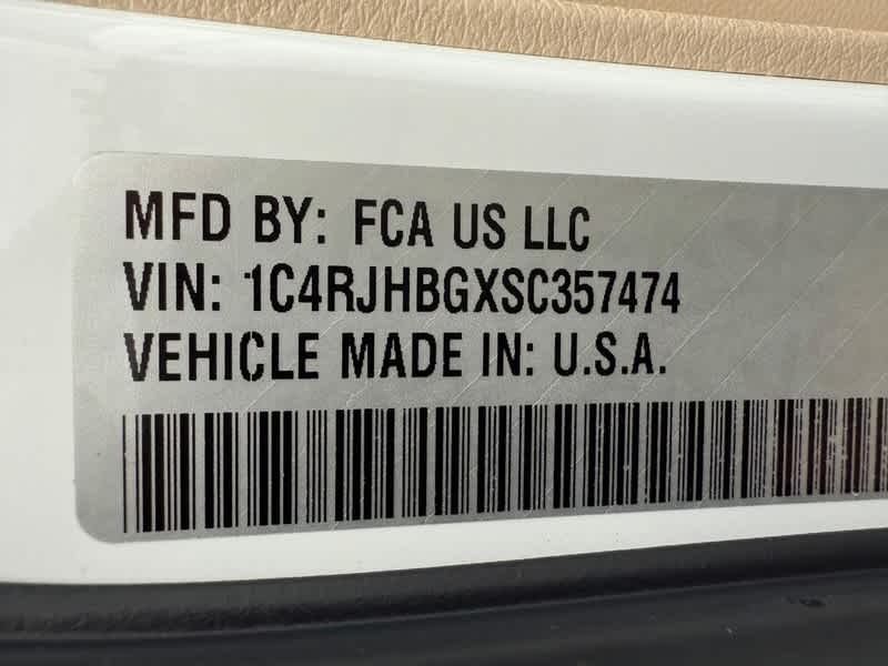 2025 Jeep Grand Cherokee LIMITED 4X4