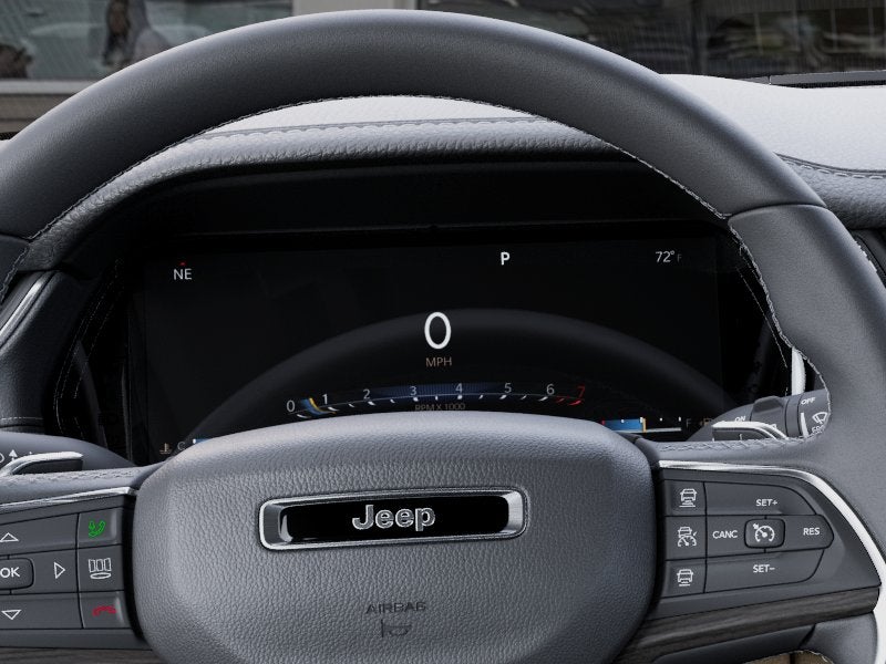 2025 Jeep Grand Cherokee LIMITED 4X4