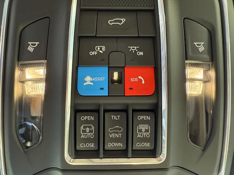 2025 Jeep Grand Cherokee LIMITED 4X4