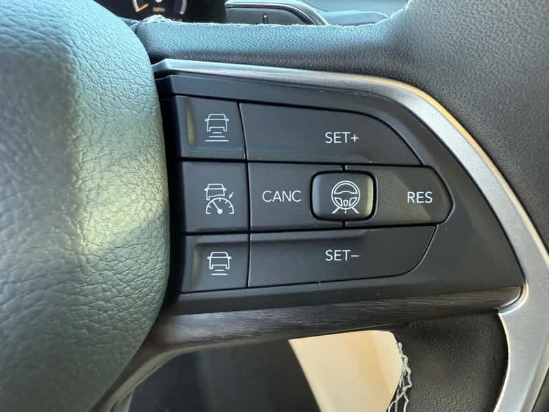 2026 Jeep Grand Cherokee LIMITED 4X4