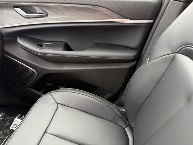 2026 Jeep Grand Cherokee LIMITED 4X4