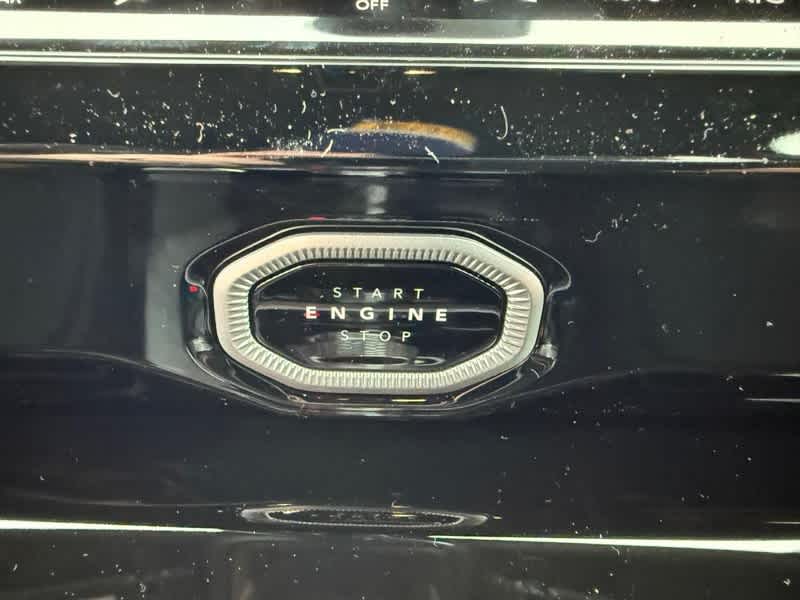 2026 Jeep Grand Cherokee LIMITED RESERVE 4X4