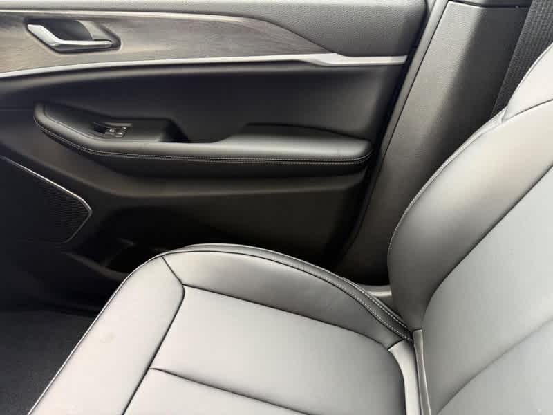 2026 Jeep Grand Cherokee LIMITED 4X4