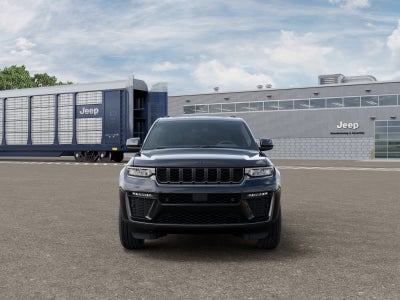 2026 Jeep Grand Cherokee 85th Anniversary Edition - 4x4