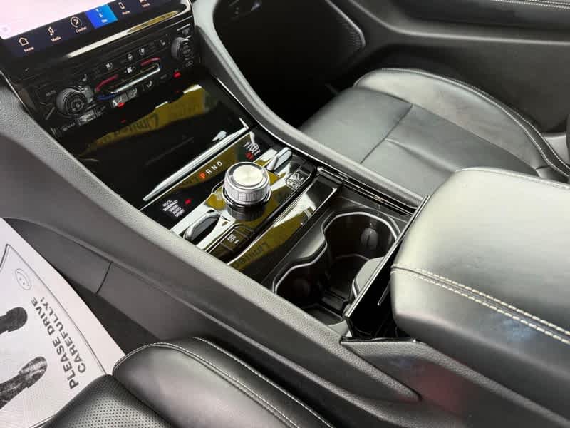 2023 Jeep Grand Cherokee Overland 4x4