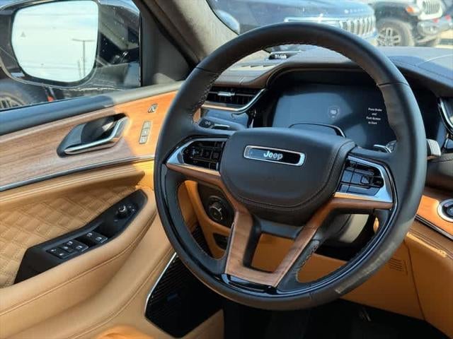 2025 Jeep Grand Cherokee SUMMIT RESERVE 4X4