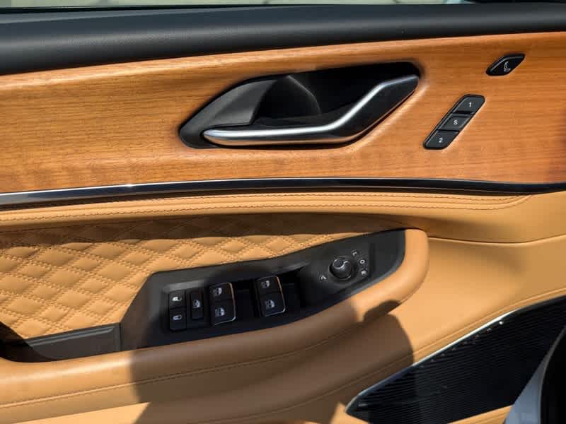 2025 Jeep Grand Cherokee Summit Reserve 4x4