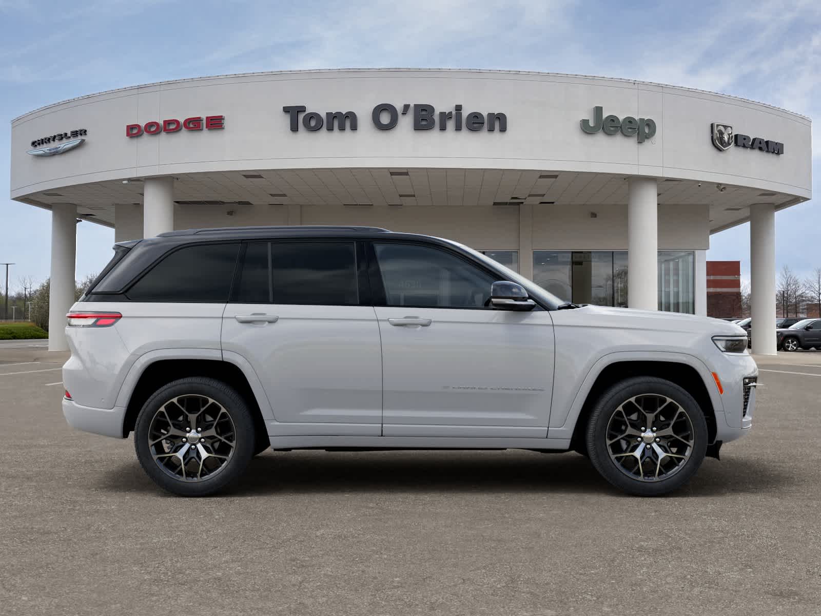 2026 Jeep Grand Cherokee SUMMIT 4X4