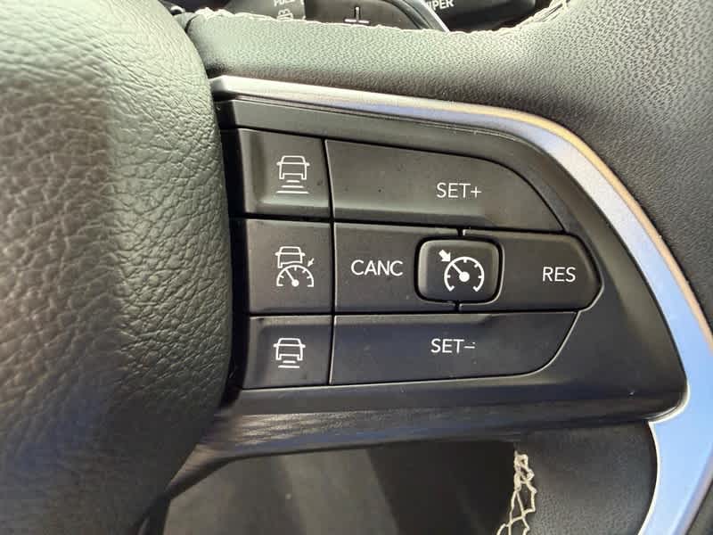 2023 Jeep Grand Cherokee L Altitude 4x4