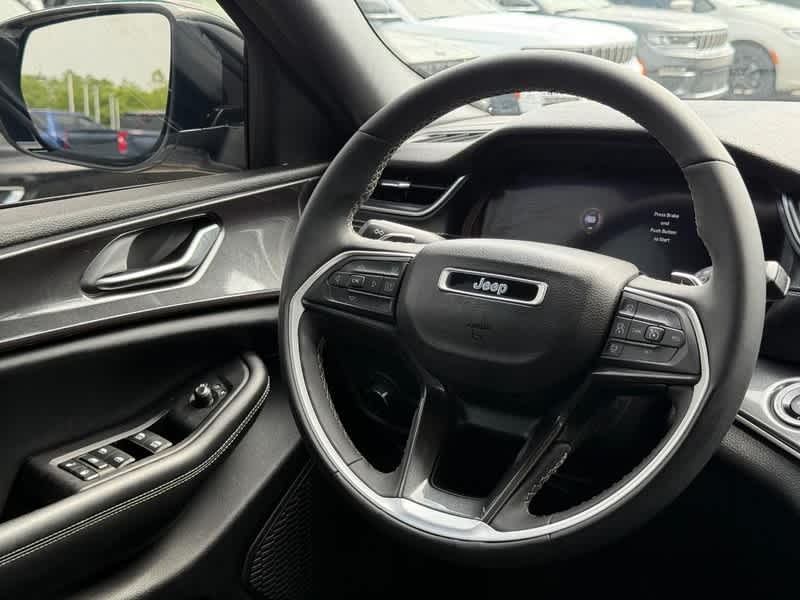 2023 Jeep Grand Cherokee L Altitude 4x4