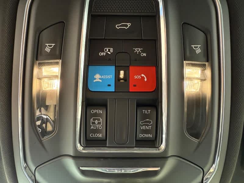 2023 Jeep Grand Cherokee L Altitude 4x4