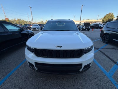 2023 Jeep Grand Cherokee L Altitude 4x4