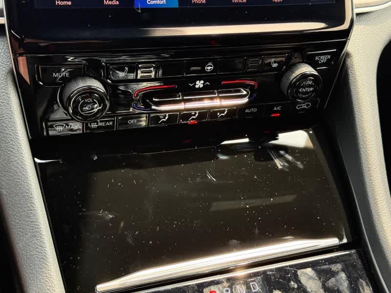 2025 Jeep Grand Cherokee L L LIMITED 4X4