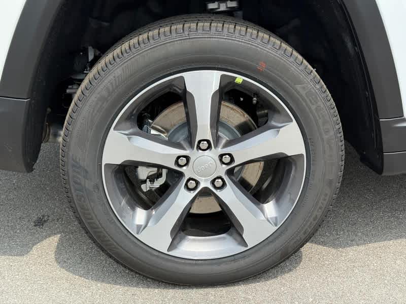 2025 Jeep Grand Cherokee L L LIMITED 4X4