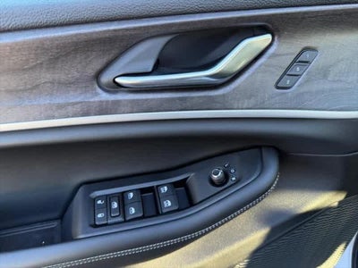 2025 Jeep Grand Cherokee L L LIMITED 4X4