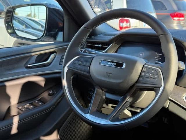 2025 Jeep Grand Cherokee L L LIMITED 4X4