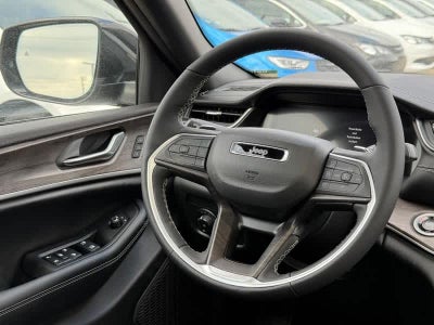 2025 Jeep Grand Cherokee L L LIMITED 4X4