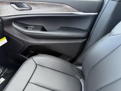 2025 Jeep Grand Cherokee L L LIMITED 4X4