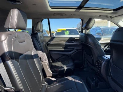 2023 Jeep Grand Cherokee L Limited 4x4