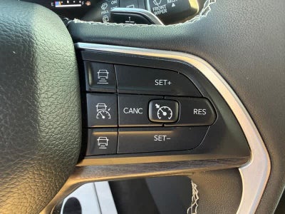 2023 Jeep Grand Cherokee L Limited 4x4