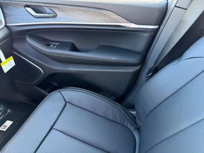 2026 Jeep Grand Cherokee L L LIMITED RESERVE 4X4