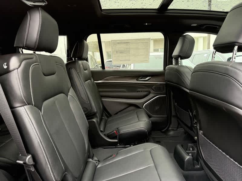 2026 Jeep Grand Cherokee L L LIMITED RESERVE 4X4