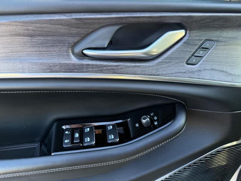 2021 Jeep Grand Cherokee L Overland 4x4