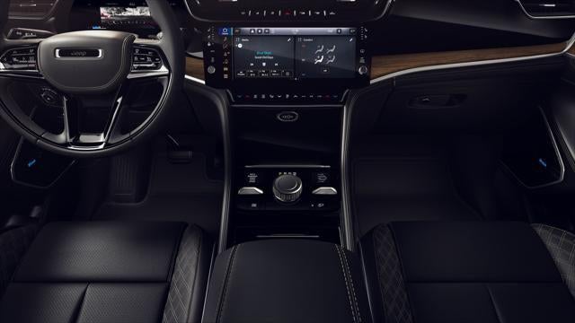 2026 Jeep Grand Cherokee L Summit - 4x4