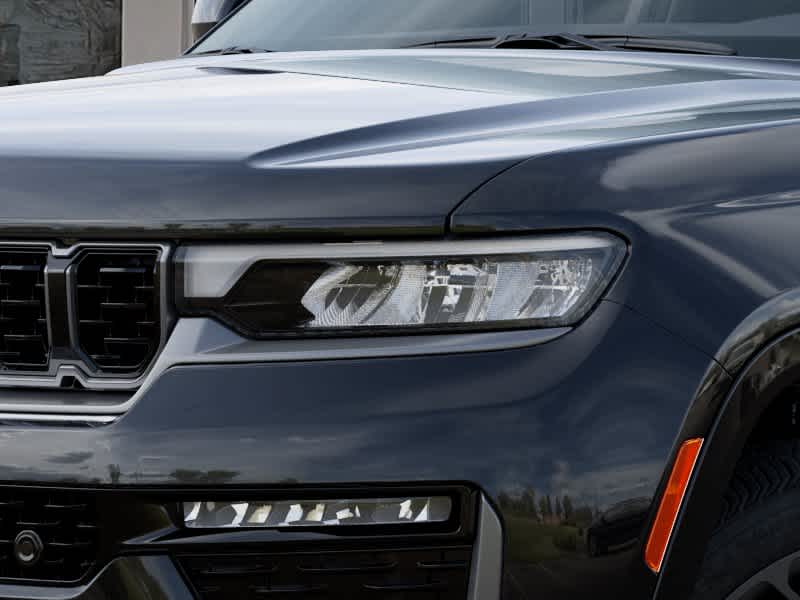 2027 Jeep Grand Cherokee L L SUMMIT 4X4
