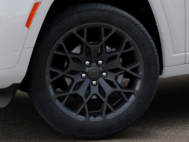 2027 Jeep Grand Cherokee L L SUMMIT 4X4