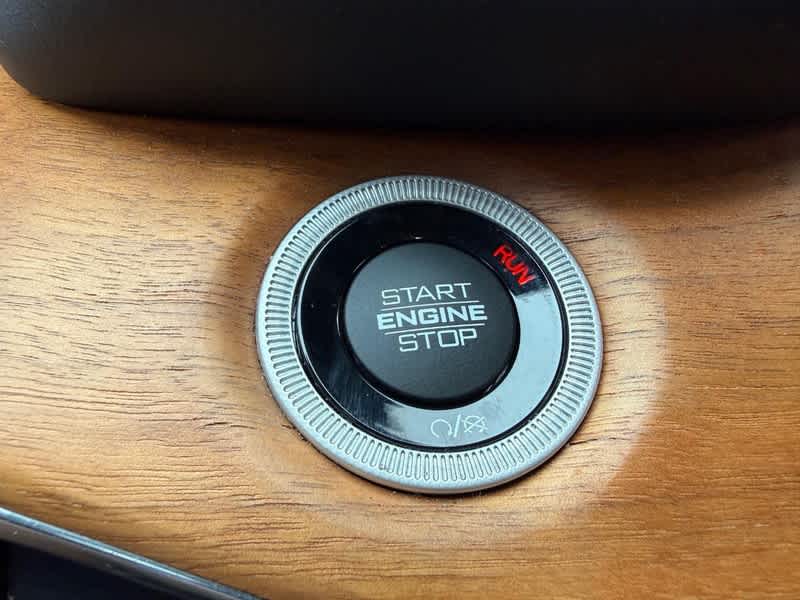 2023 Jeep Grand Cherokee L Summit Reserve 4x4
