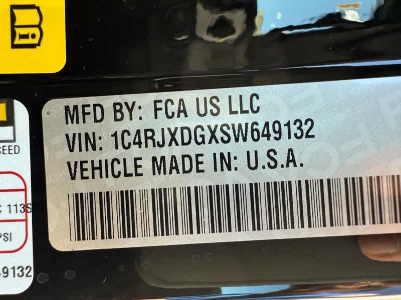 2025 Jeep Wrangler 4-DOOR WILLYS