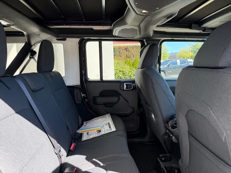 2025 Jeep Wrangler 4-DOOR WILLYS