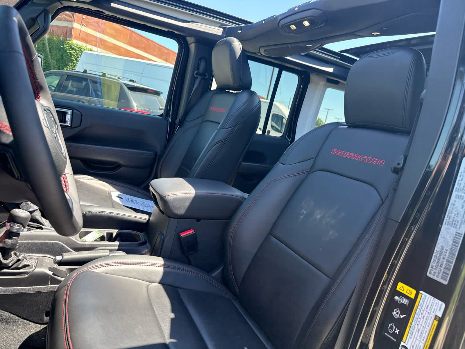 2025 Jeep Wrangler 4-Door Recon 4x4