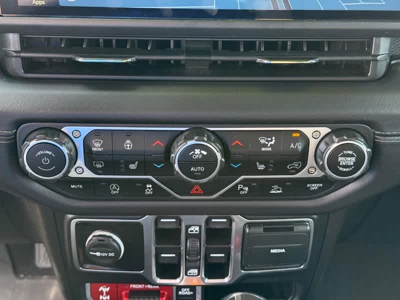 2025 Jeep Wrangler 4-Door Recon 4x4