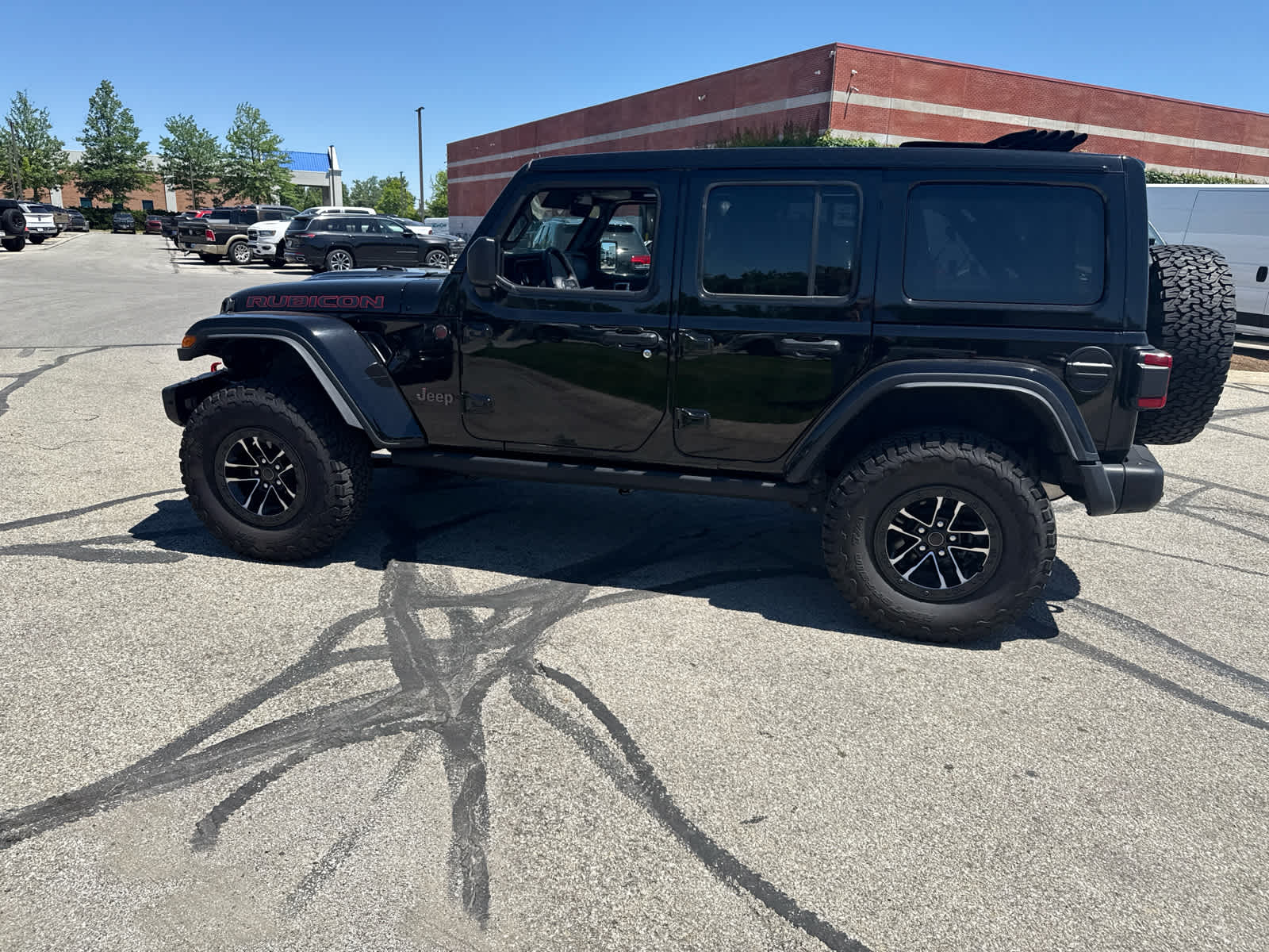 2025 Jeep Wrangler 4-Door Recon 4x4