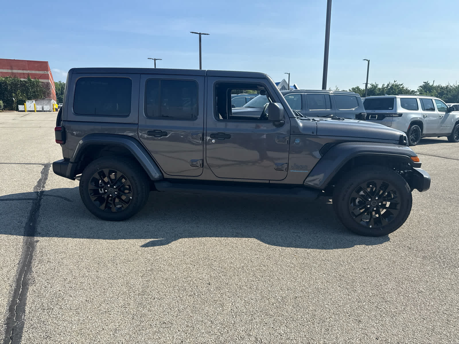 2025 Jeep Wrangler 4xe Sahara 4xe