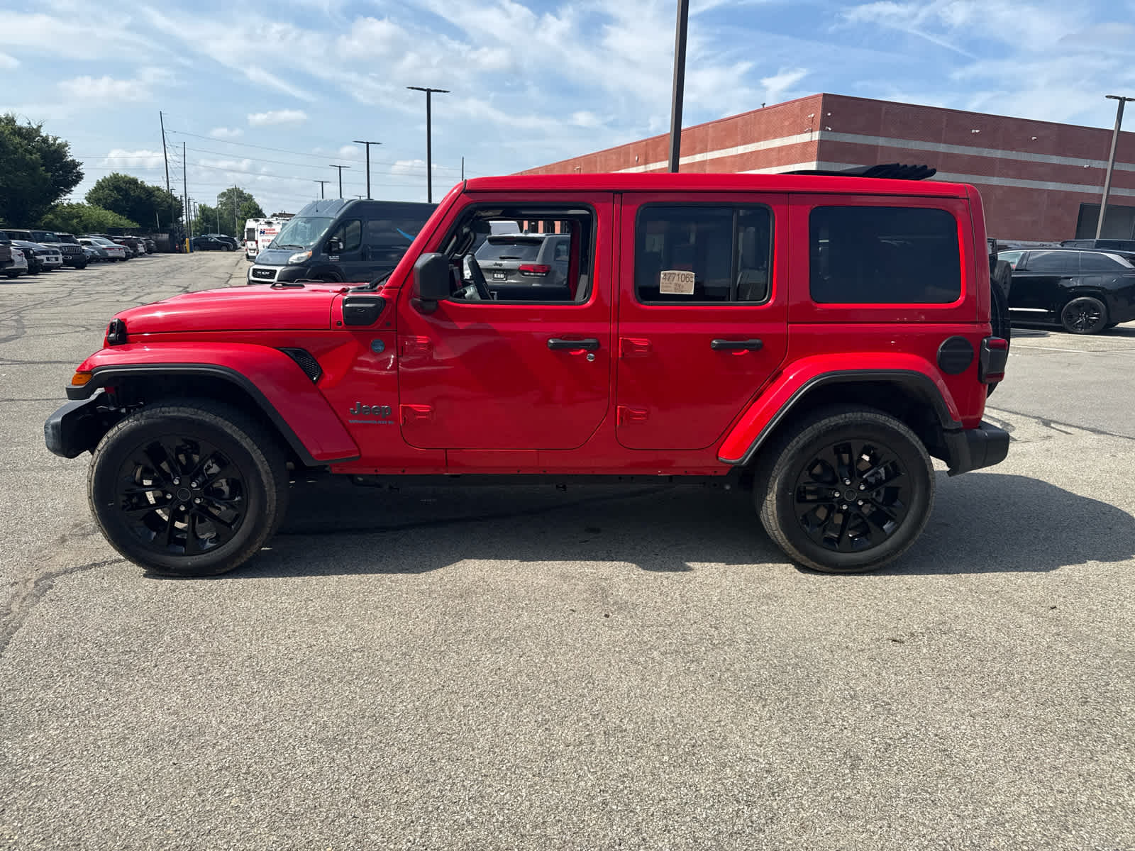 2025 Jeep Wrangler 4xe Sahara - 4x4