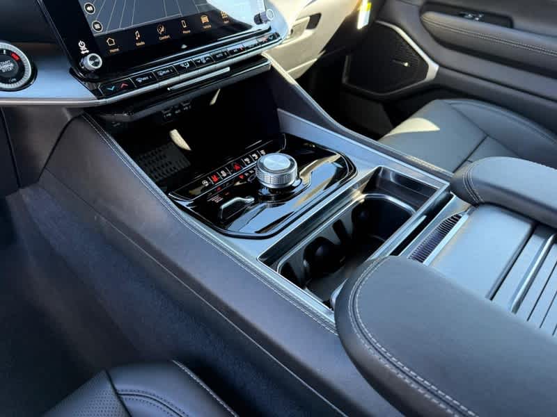 2026 Jeep Grand Wagoneer GRAND 4X4