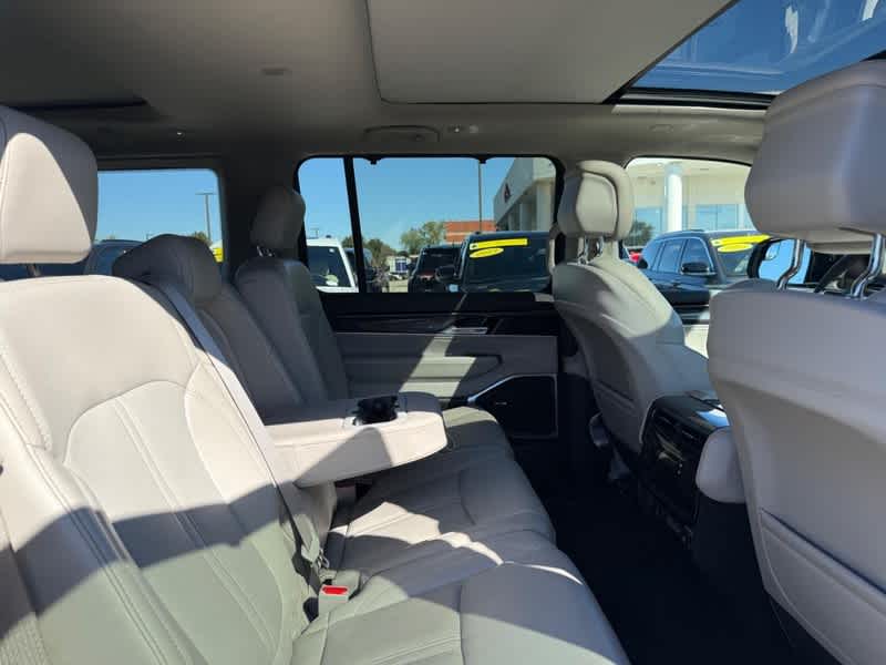 2024 Jeep Wagoneer Series I 4x4