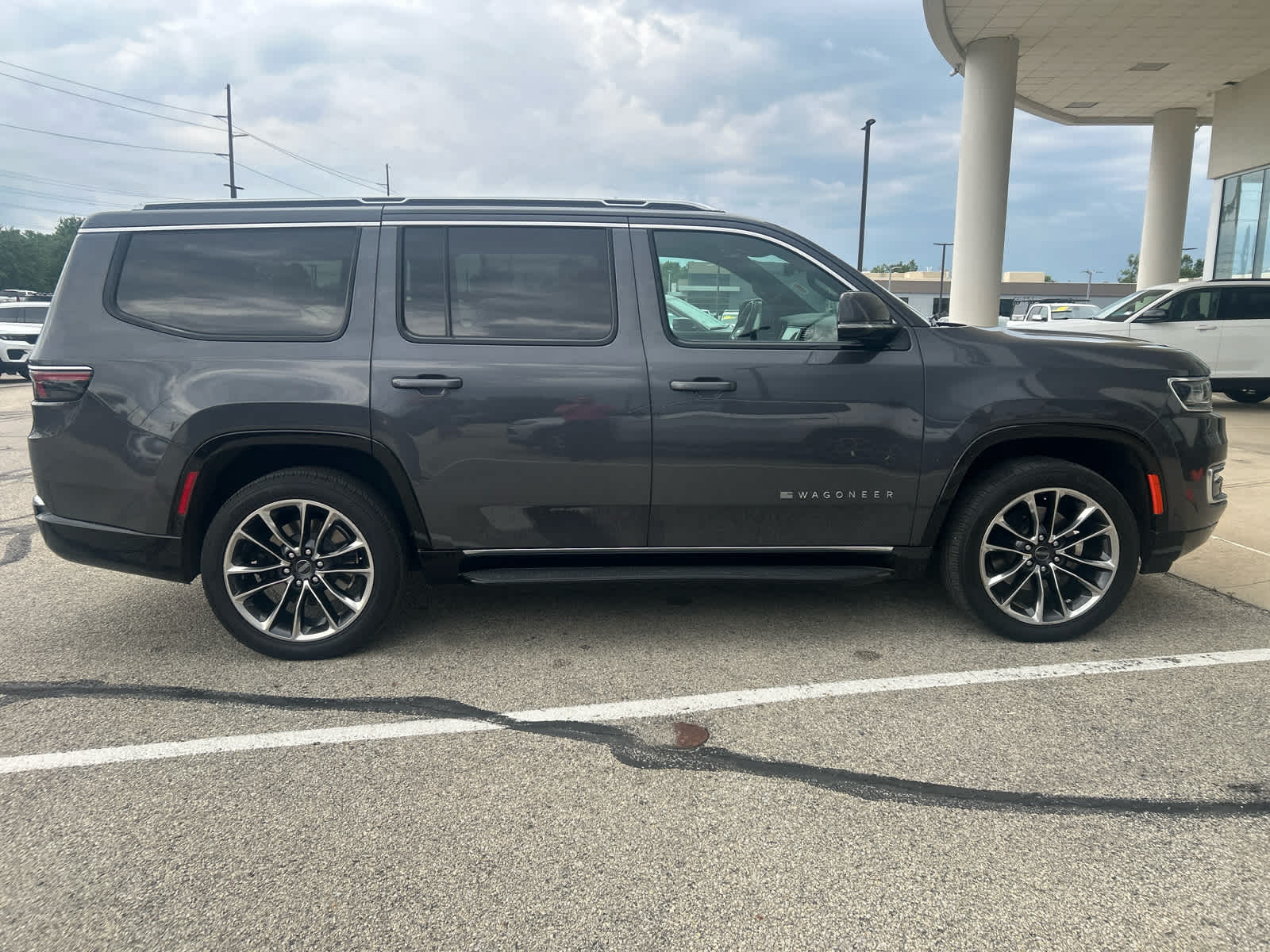 2022 Jeep Wagoneer Series II 4x4
