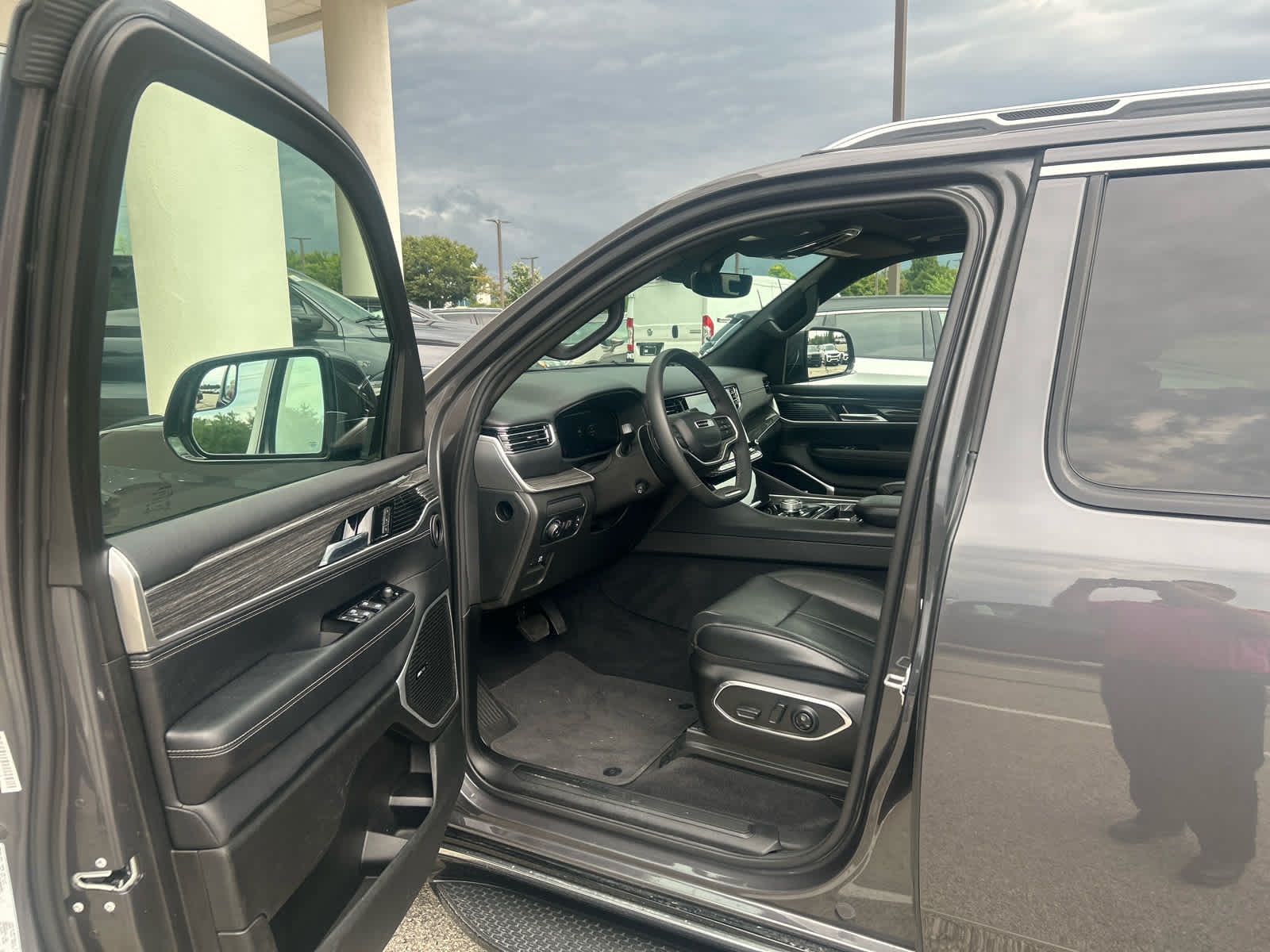 2022 Jeep Wagoneer Series II 4x4