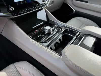 2022 Jeep Wagoneer Series III 4x4