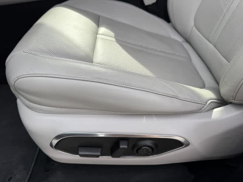 2022 Jeep Wagoneer Series III 4x4