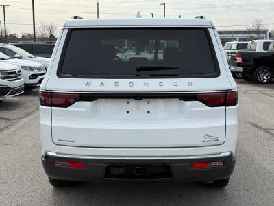2022 Jeep Wagoneer Series III 4x4