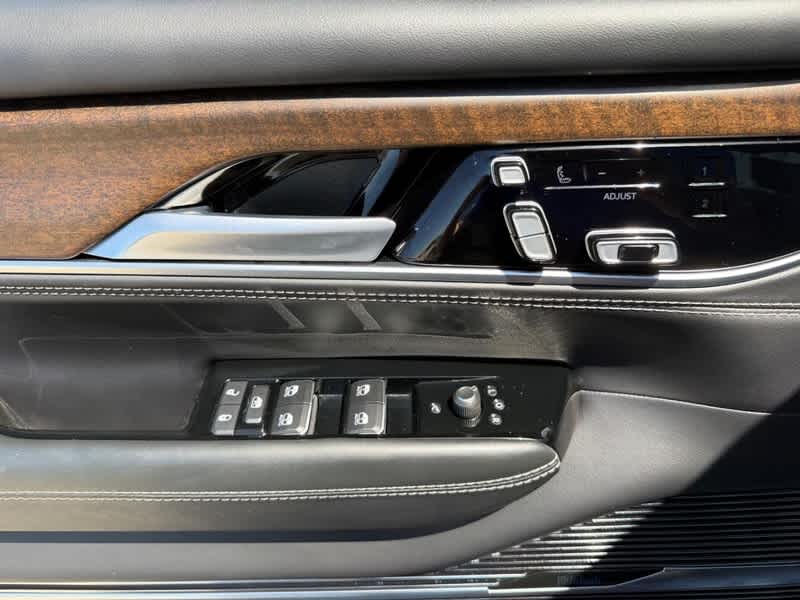 2025 Jeep Grand Wagoneer 4x4