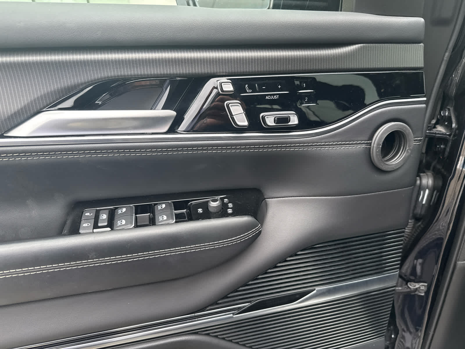 2025 Jeep Grand Wagoneer Series II 4x4