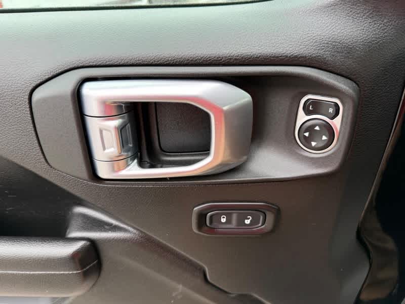 2021 Jeep Gladiator Willys 4x4