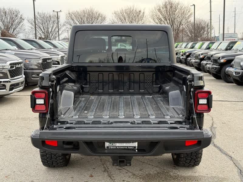 2022 Jeep Gladiator Overland 4x4